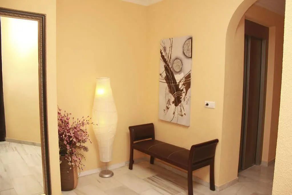 Hostal Tilos Málaga 2*,  Spanien